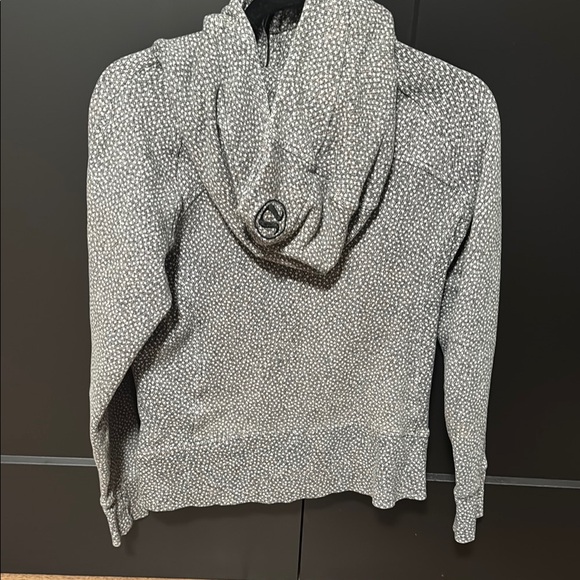 Lululemon Gray Zip-Up scuba - Picture 4 of 4